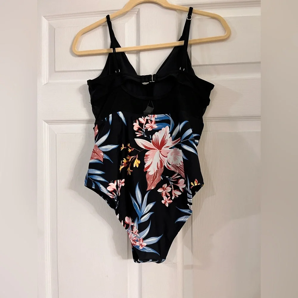 Cupshe Greenland Aurora Mesh Cutout Wrap Front One Piece swimsuit women’s‎ large